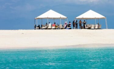 NAKUPENDA ISLAND TOUR